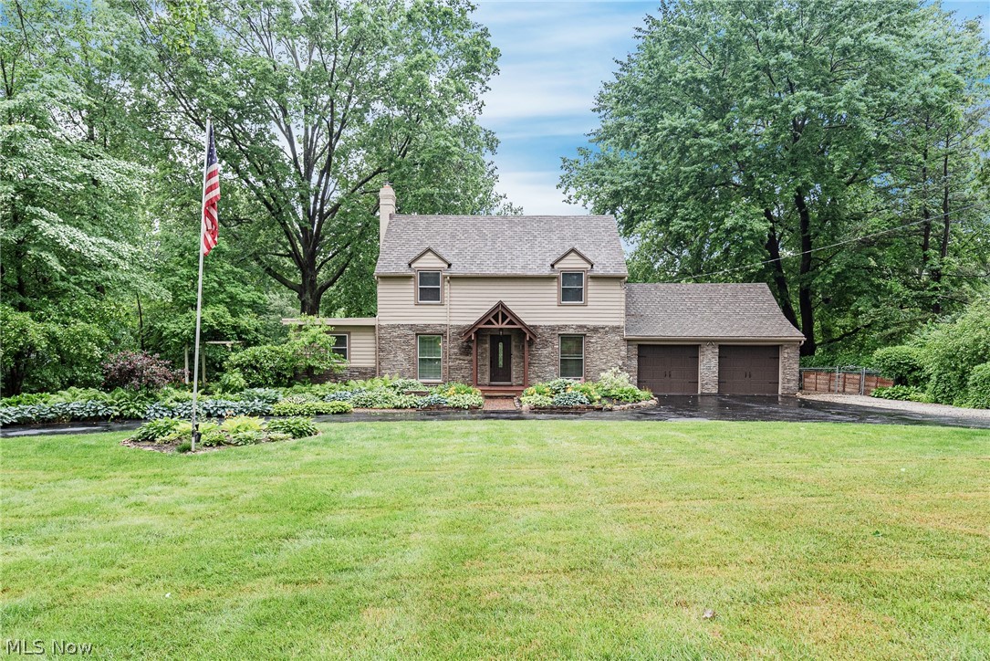 410 South Miller Road Akron, OH 44333 - Photo 1 of 35