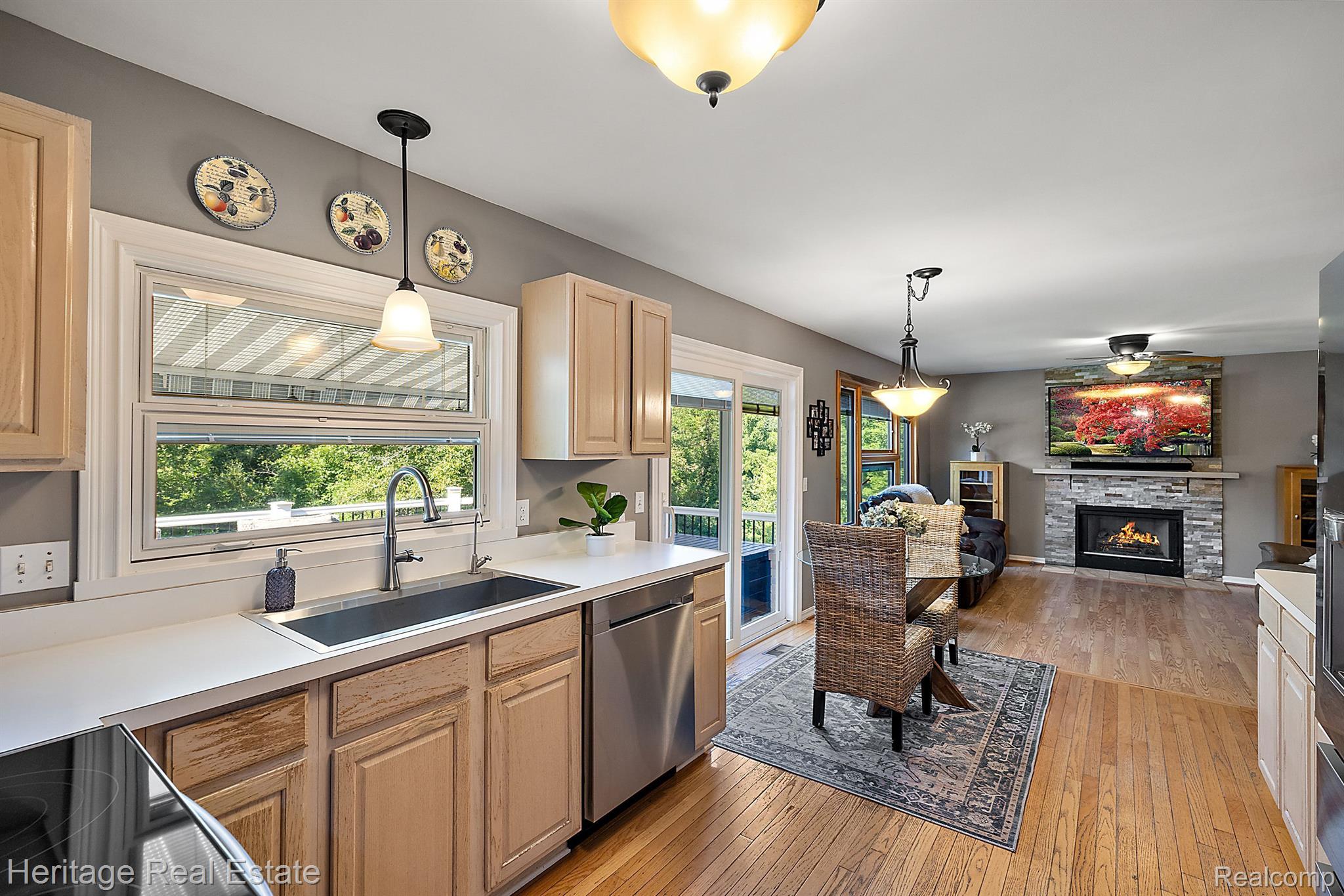 3647 Normandy Court Rochester, MI 48306 - Photo 21 of 55 Gallery Image 21