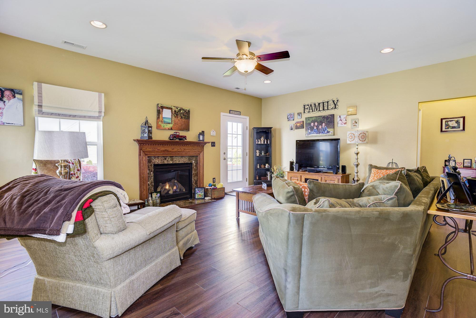 323 Heritage Loop Glassboro, NJ 08028 - Photo 17 of 30 Family room with gas fireplace