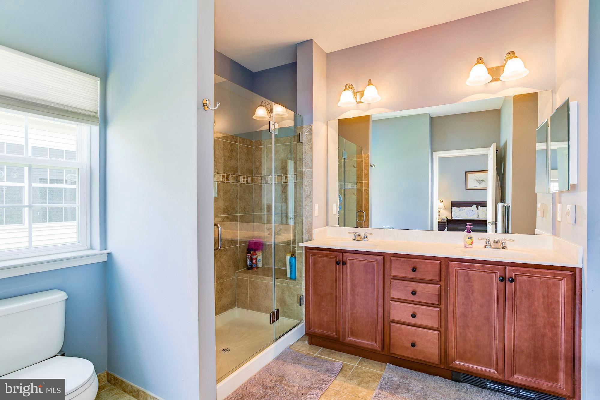 323 Heritage Loop Glassboro, NJ 08028 - Photo 22 of 30 Master bath with beautifully tiled shower!