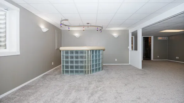 $282,500 | 8 Rock Garden Court, Unit 1, Bloomington, IL 61704