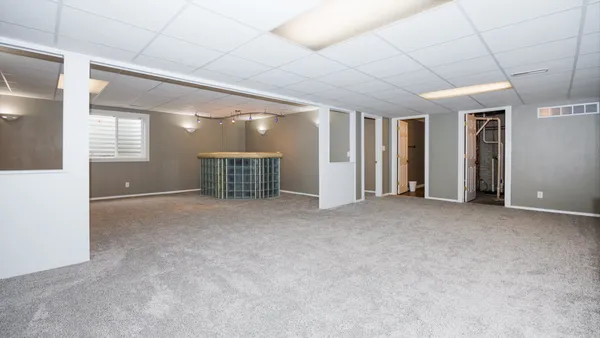 $282,500 | 8 Rock Garden Court, Unit 1, Bloomington, IL 61704