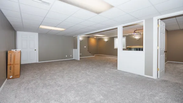 $282,500 | 8 Rock Garden Court, Unit 1, Bloomington, IL 61704