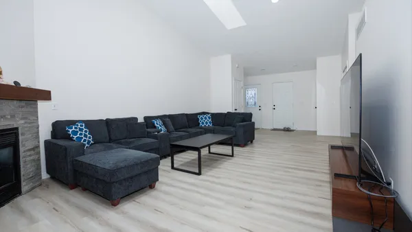 $282,500 | 8 Rock Garden Court, Unit 1, Bloomington, IL 61704