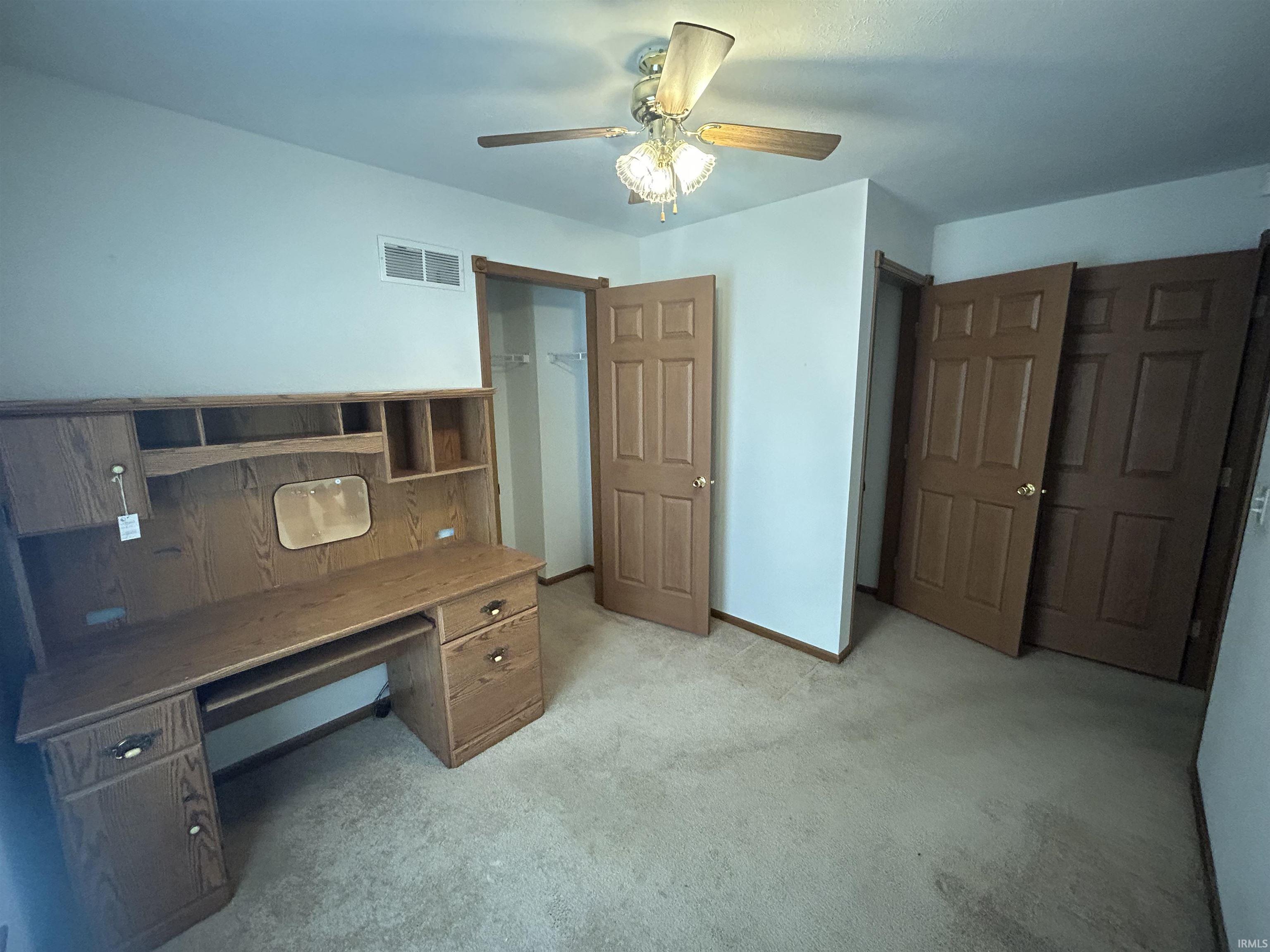 5390 East Brown Road Leesburg, IN 46538 - Photo 14 of 32