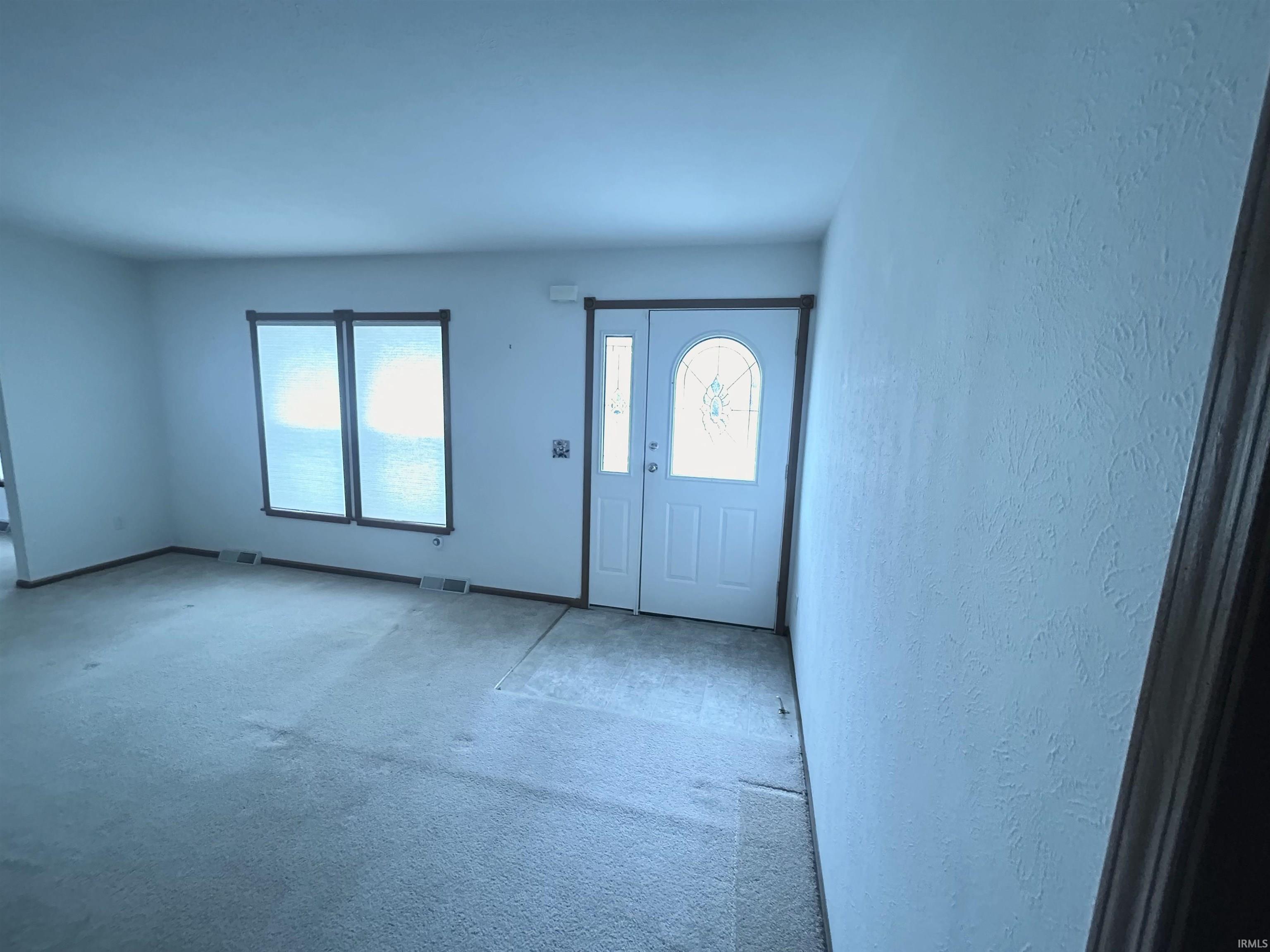 5390 East Brown Road Leesburg, IN 46538 - Photo 10 of 32