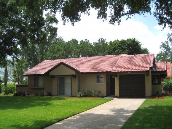 837 Northeast Brow Palm Bay, FL 32905 - Photo 1 of 12 Primary Photo