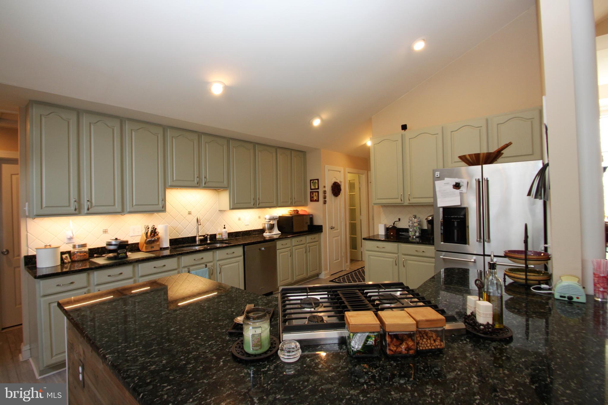 12379 Hazel Ridge Lane Boston, VA 22713 - Photo 14 of 76 Gallery Image 14