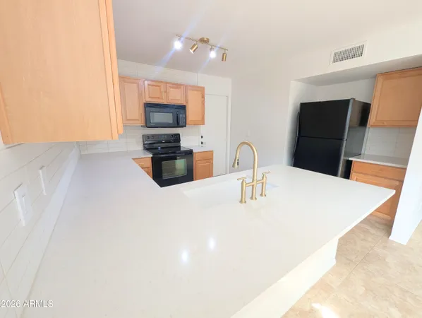 $2,195 | 11807 North 76th Avenue, Peoria, AZ 85345