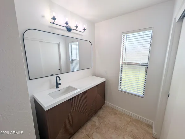 $2,095 | 11807 North 76th Avenue, Peoria, AZ 85345