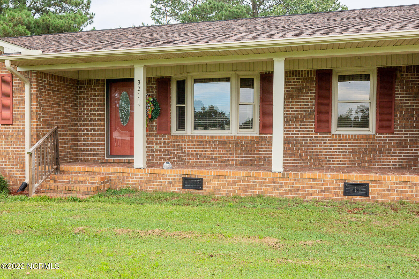 3211 Bud Johnson Road Clinton, NC 28328 - Photo 3 of 30 3211 Bud Johnson Rd-52