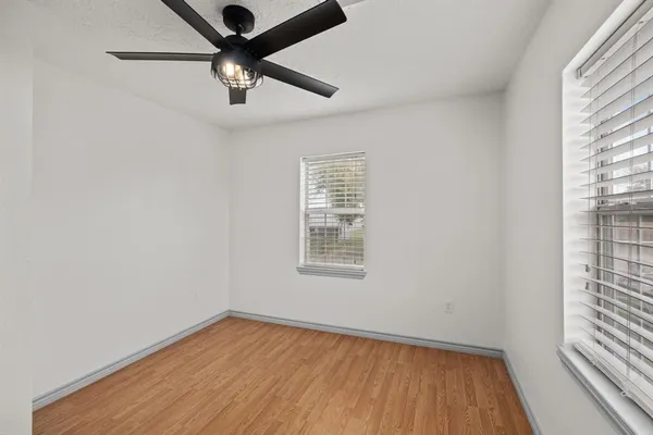 $1,750 | 325 East A Street, La Porte, TX 77571