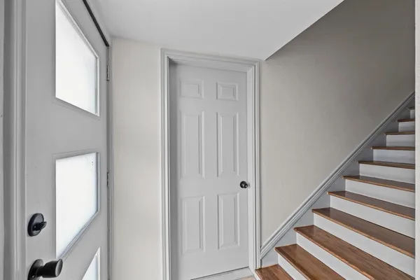 $1,750 | 325 East A Street, La Porte, TX 77571