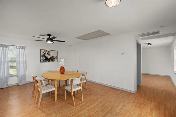 $1,750 | 325 East A Street, La Porte, TX 77571