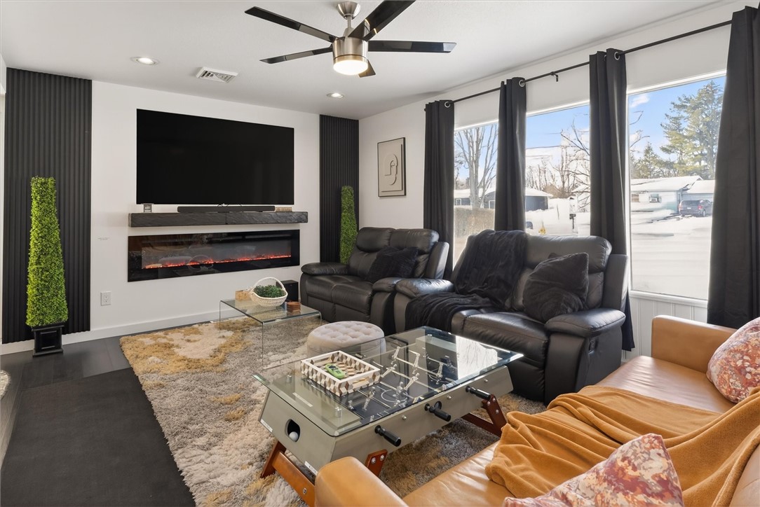 48 Rouge Road Henrietta, NY 14623 - Photo 10 of 29