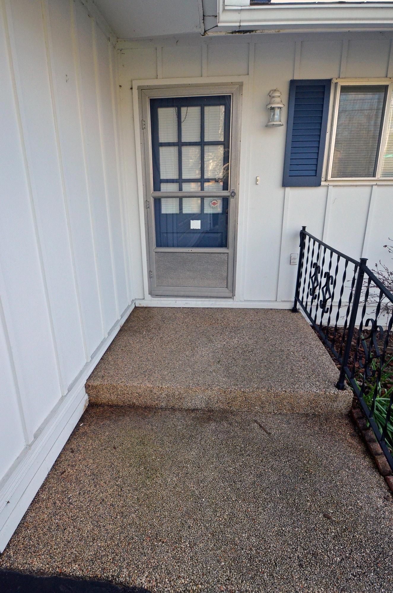 4931 Sawmill Road Columbus, OH 43235 - Photo 3 of 45 Gallery Image 3