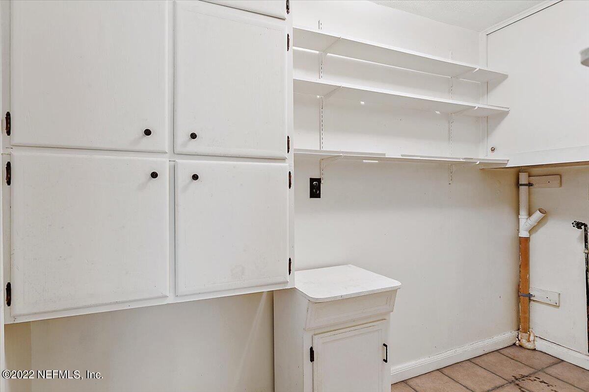 9750 Ivey Road Jacksonville, FL 32246 - Photo 12 of 18 Utility Room
