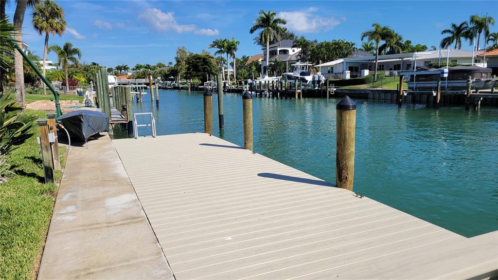 638 South Owl Drive Sarasota, FL 34236 - Photo 31 of 36