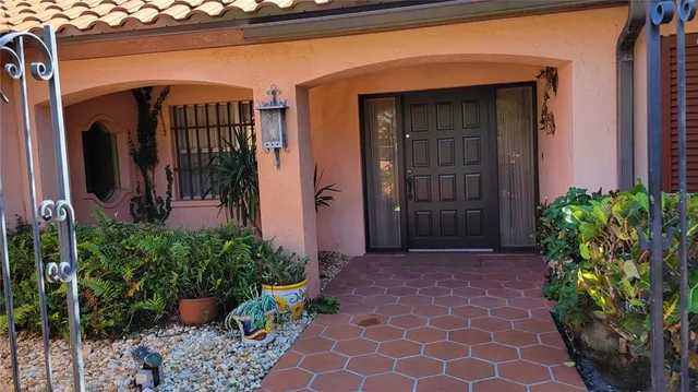 $8,500 | 638 South Owl Drive, Sarasota, FL 34236