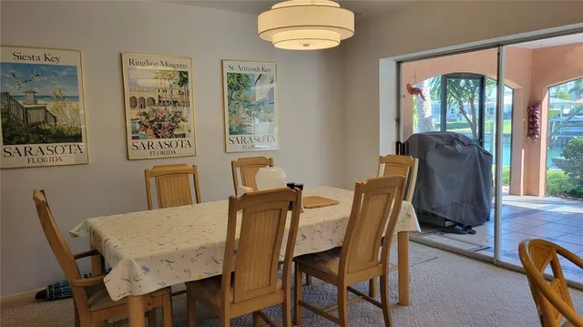 $8,500 | 638 South Owl Drive, Sarasota, FL 34236