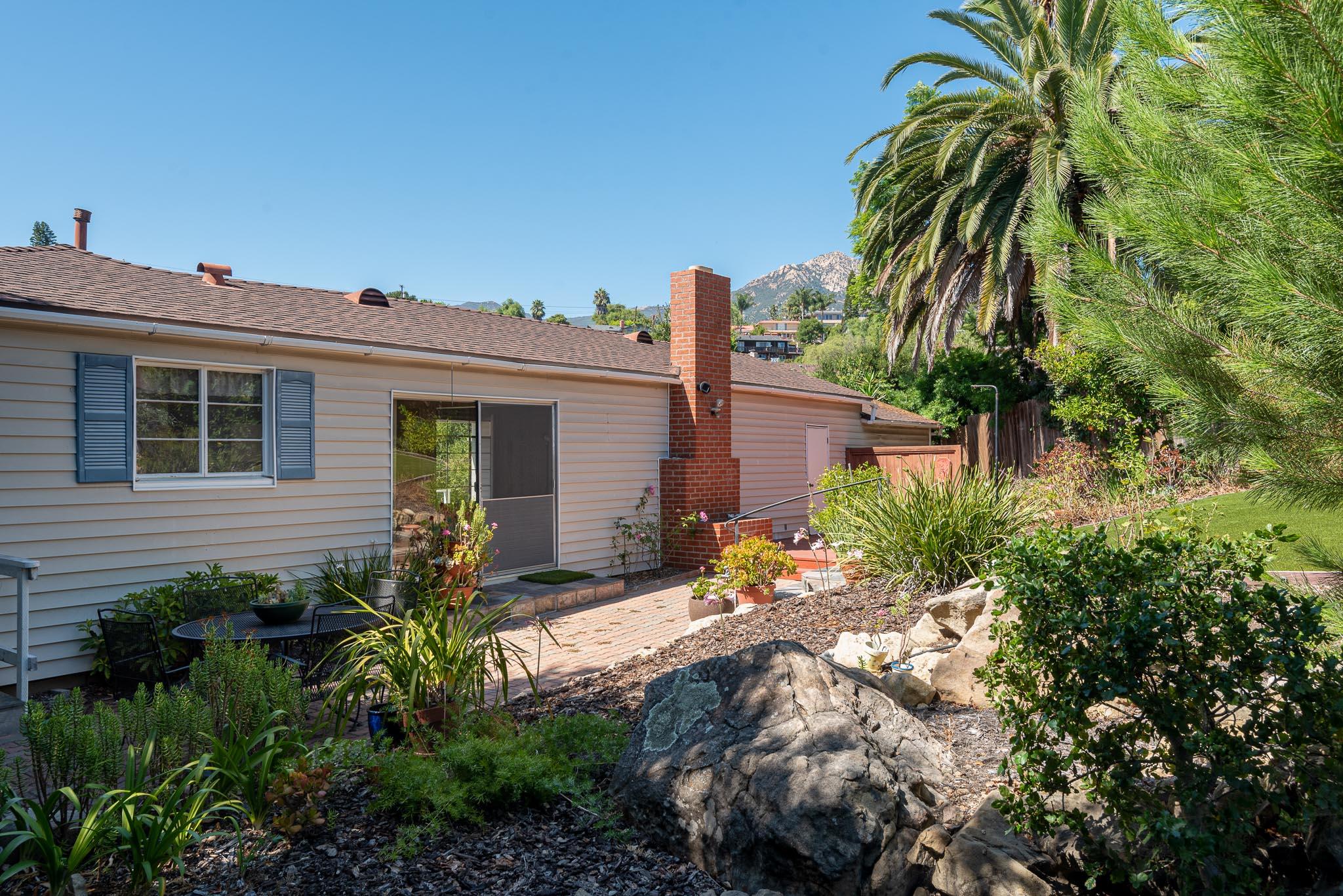 1018 Cheltenham Road Santa Barbara, CA 93105 - Photo 11 of 17 DSC_0686