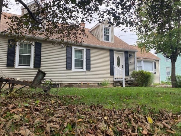 124 Point Grove Road Southwick, MA 01077 - Photo 3 of 18
