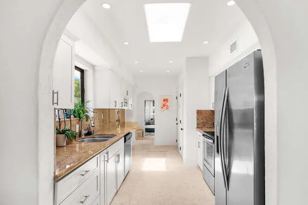 $2,650,000 | 7820 Hawthorne Avenue, Miami Beach, FL 33141