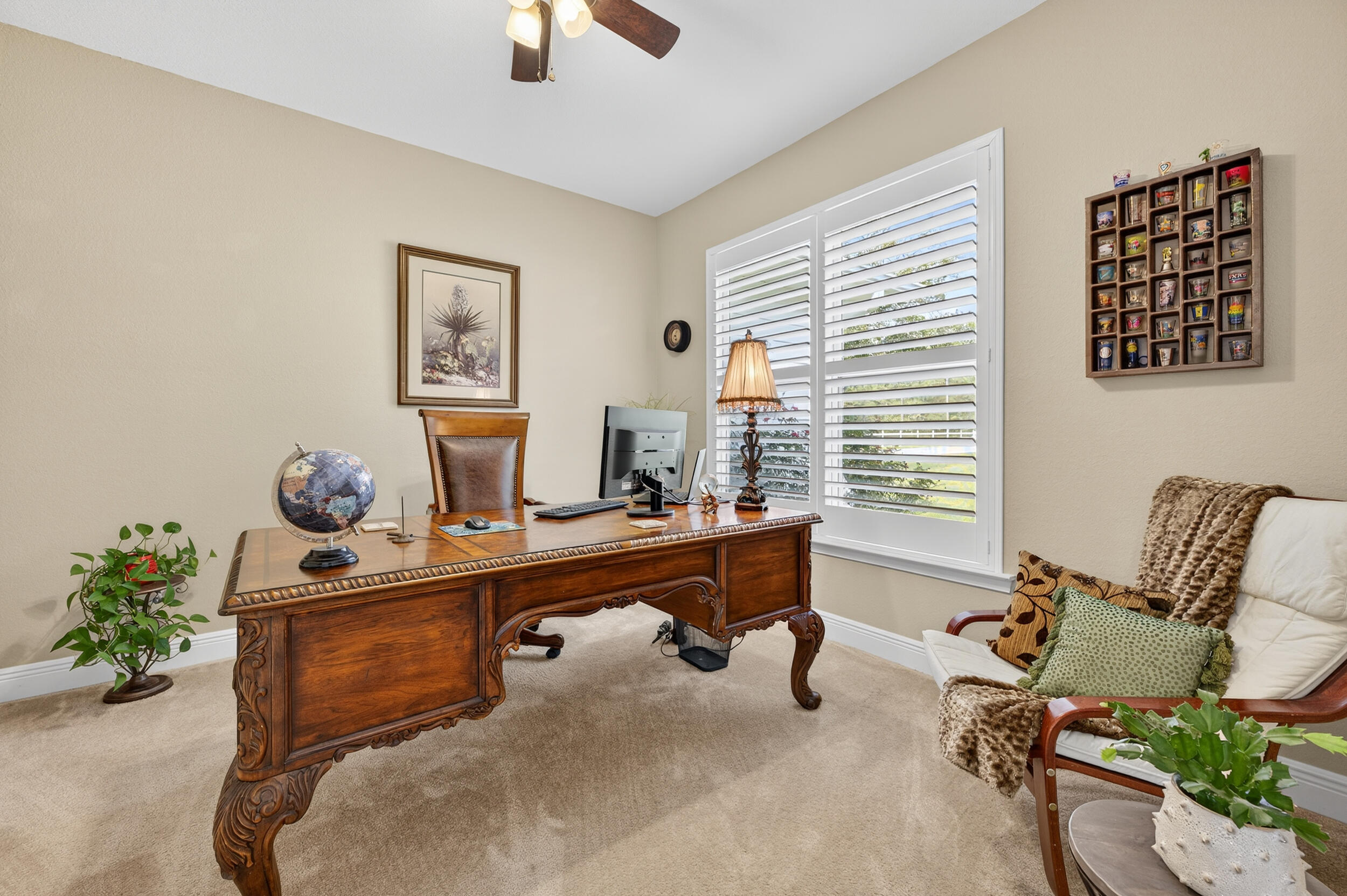 4036 Lakeview Drive Crestview, FL 32539 - Photo 30 of 45 a room with furniture and window