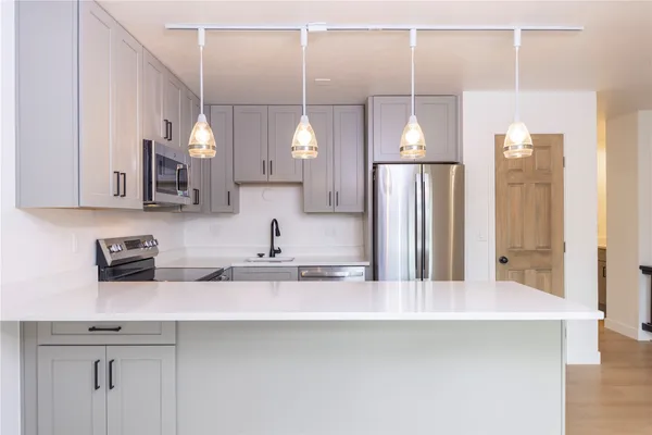 $395,000 | 110 Evergreen Road, Unit 303, Dillon, CO 80435