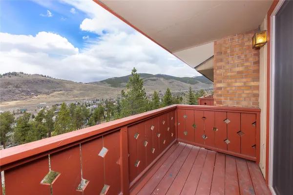 $395,000 | 110 Evergreen Road, Unit 303, Dillon, CO 80435