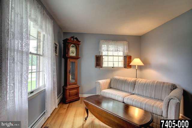 154 Kirch Road York, PA 17402 - Photo 2 of 25