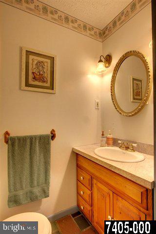154 Kirch Road York, PA 17402 - Photo 11 of 25