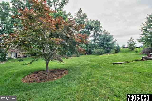 154 Kirch Road York, PA 17402 - Photo 24 of 25