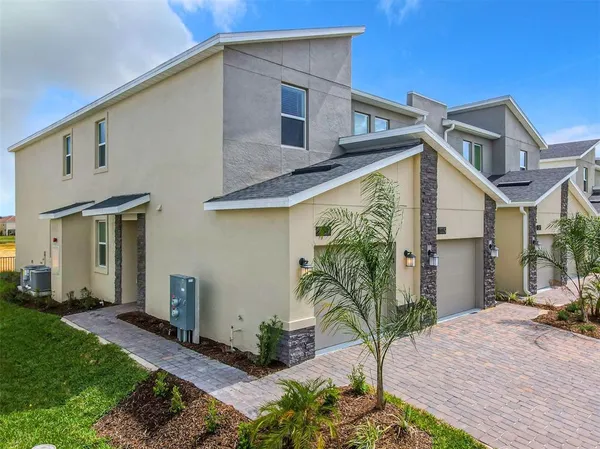 $2,900 | 1037 Splash Shot Place, Davenport, FL 33896