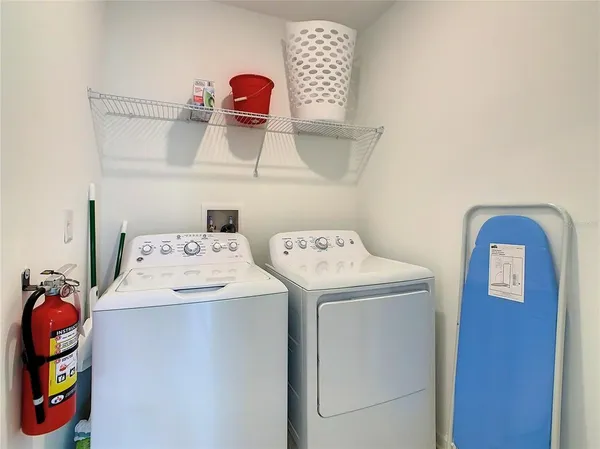 $2,900 | 1037 Splash Shot Place, Davenport, FL 33896