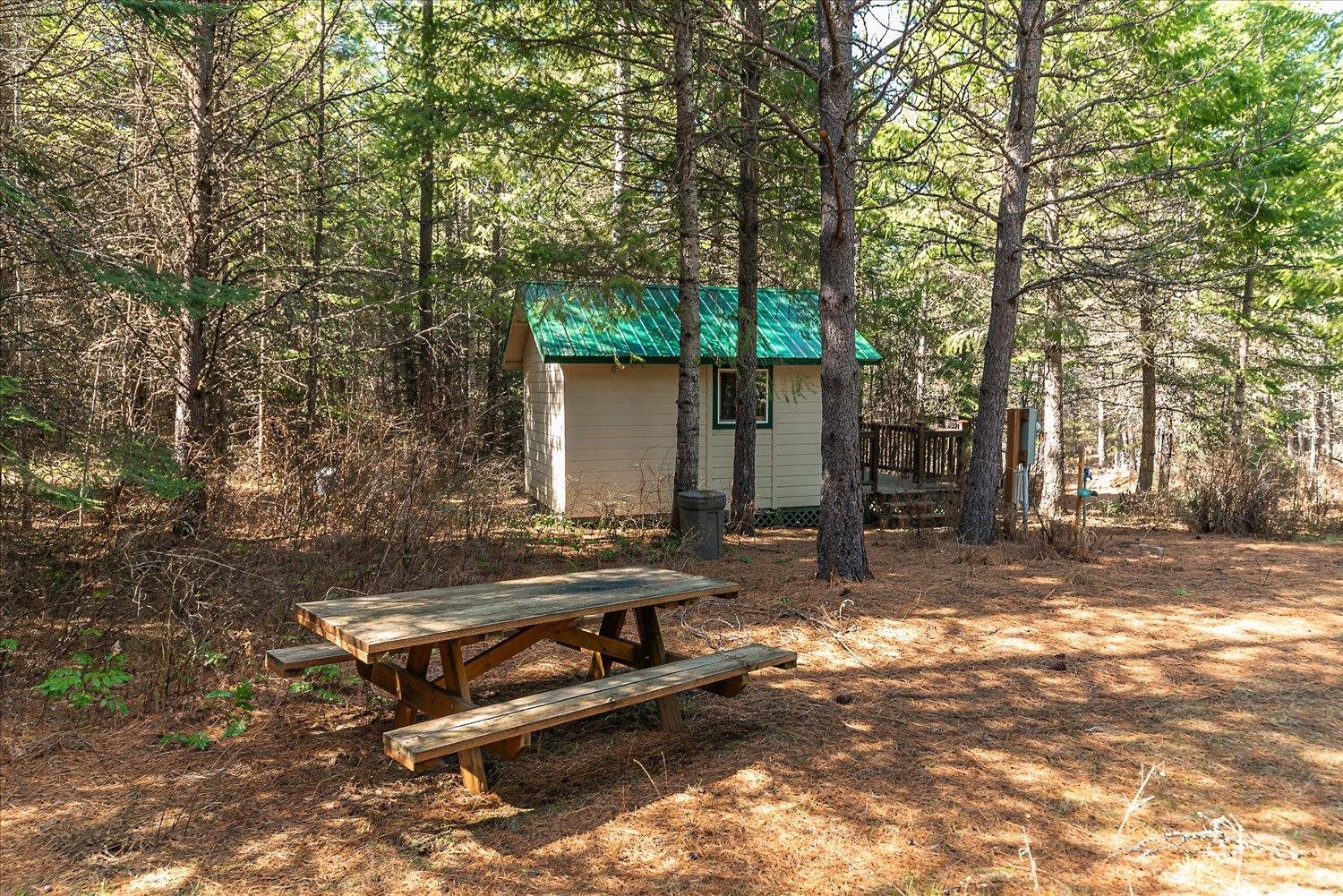 963 Thompson Road Elk, WA 99009 - Photo 10 of 30