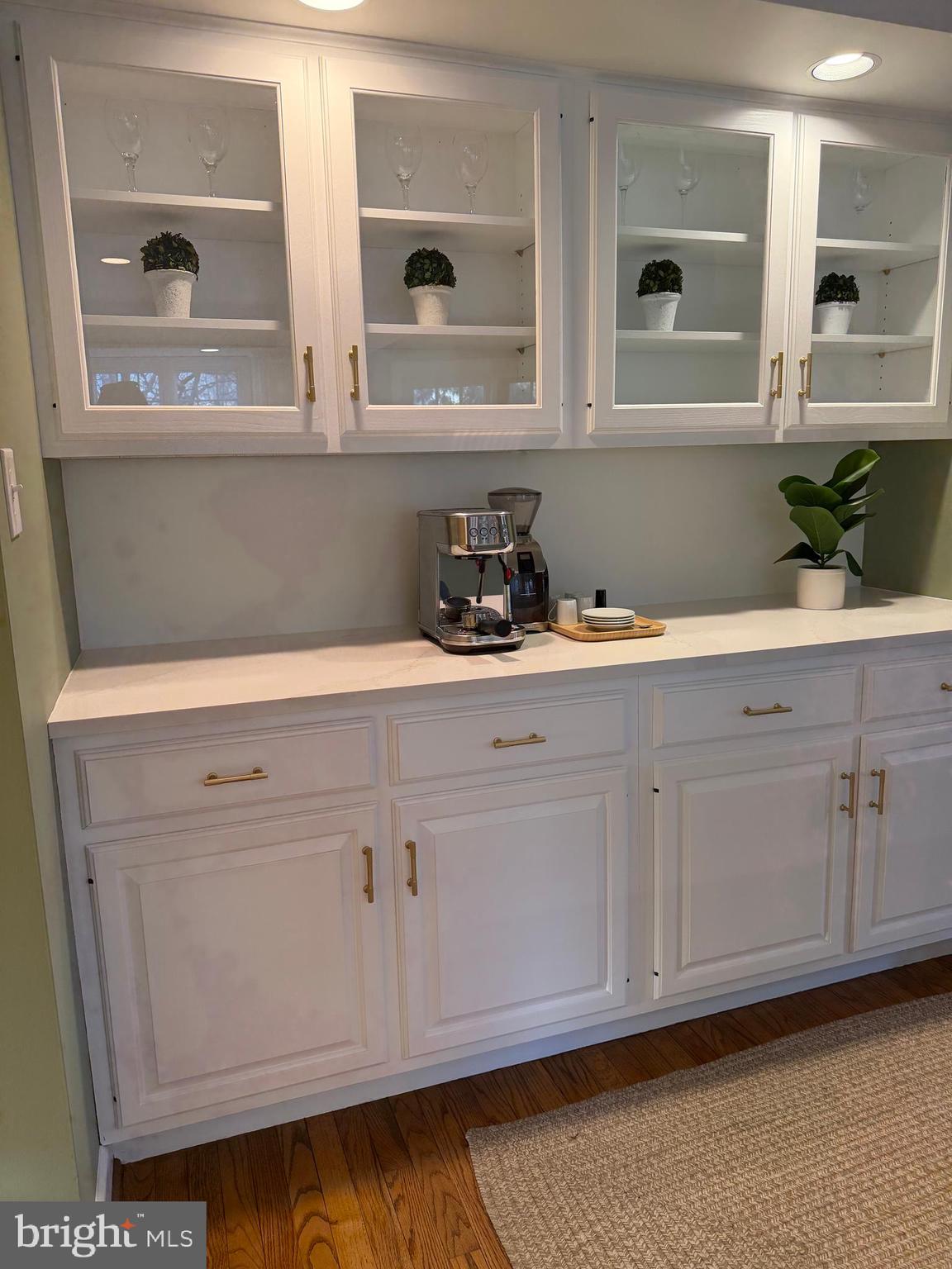 205 Ravenscliff Road Wayne, PA 19087 - Photo 28 of 44 Kitchen/Butler's Pantry