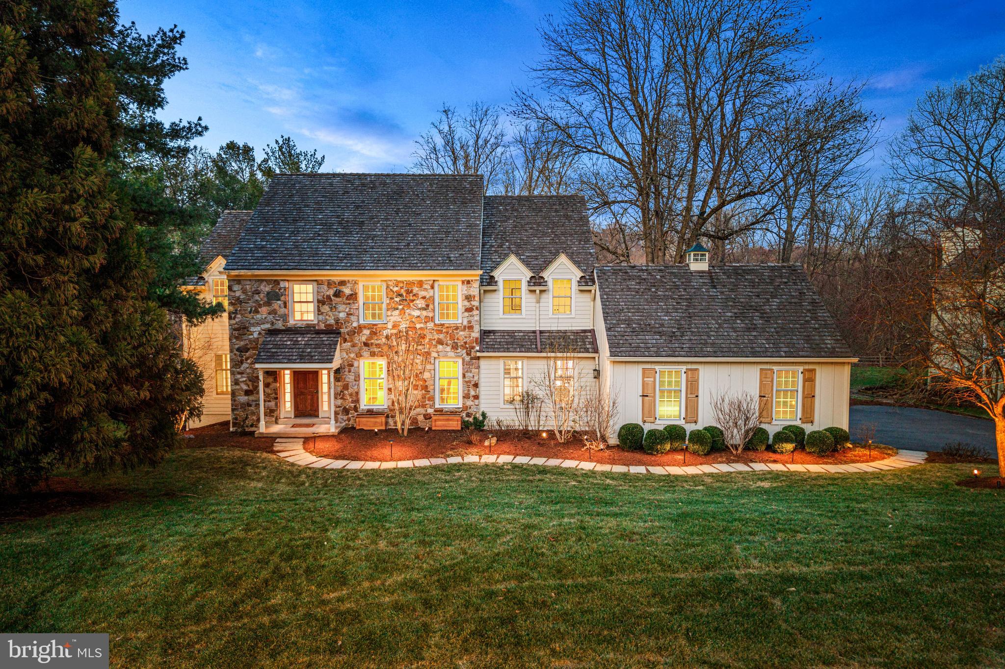 205 Ravenscliff Road Wayne, PA 19087 - Photo 3 of 44 Full Exterior Renovation: 2019 including lighting
