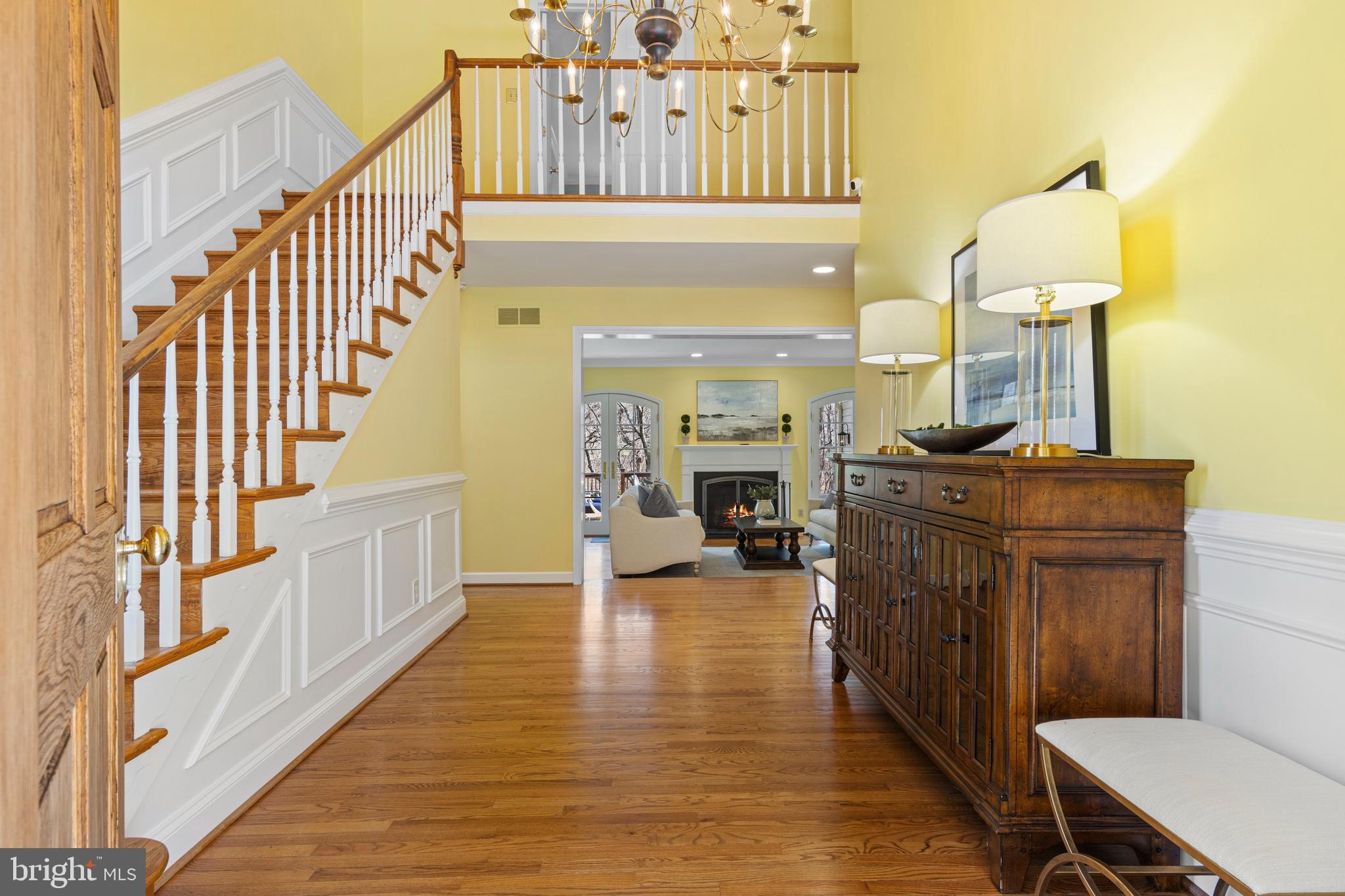 205 Ravenscliff Road Wayne, PA 19087 - Photo 8 of 65 foyer
