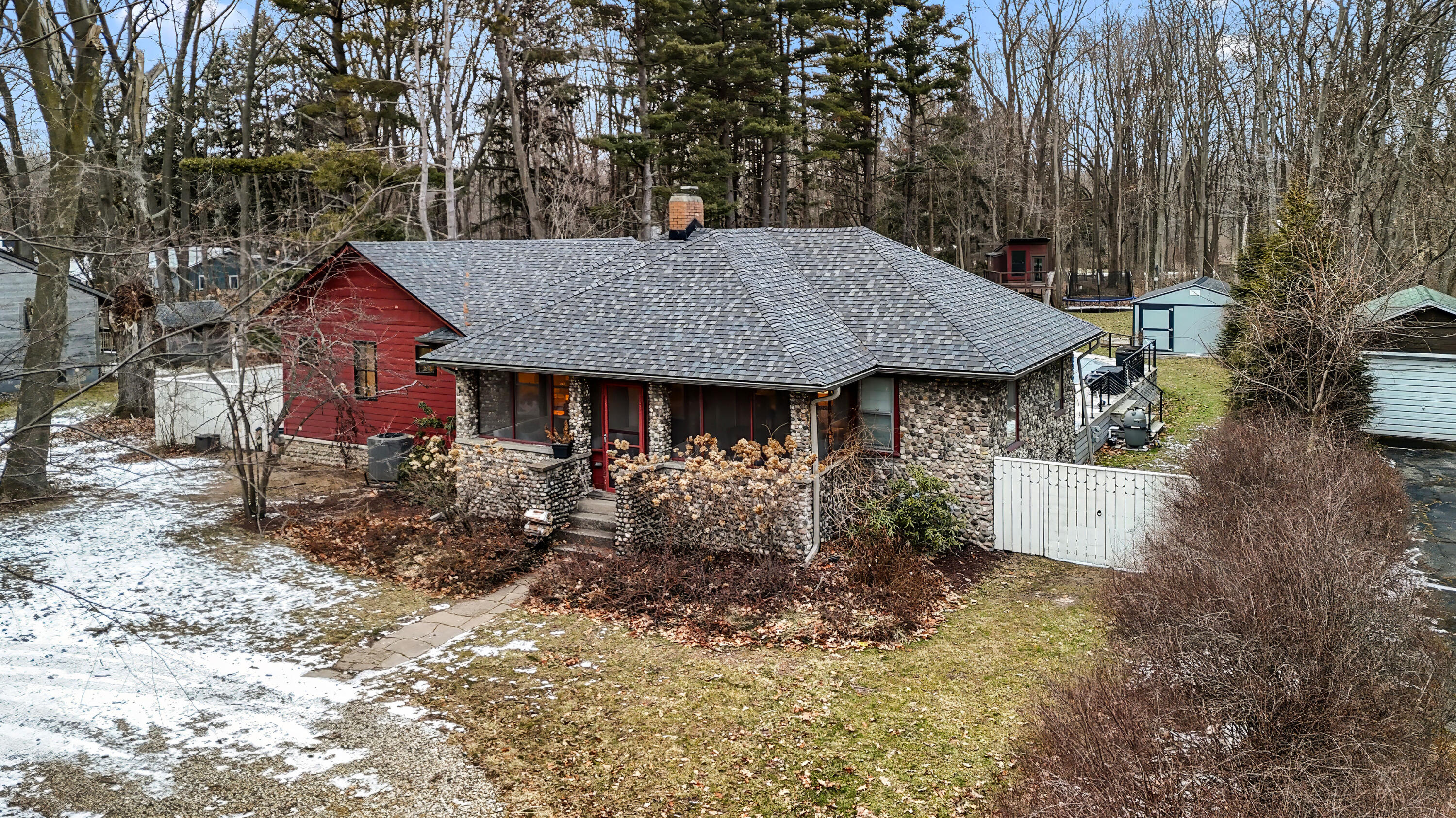 8633 West East Road Lakeside, MI 49128 - Photo 31 of 40 DJI_20250211165355_0642_D