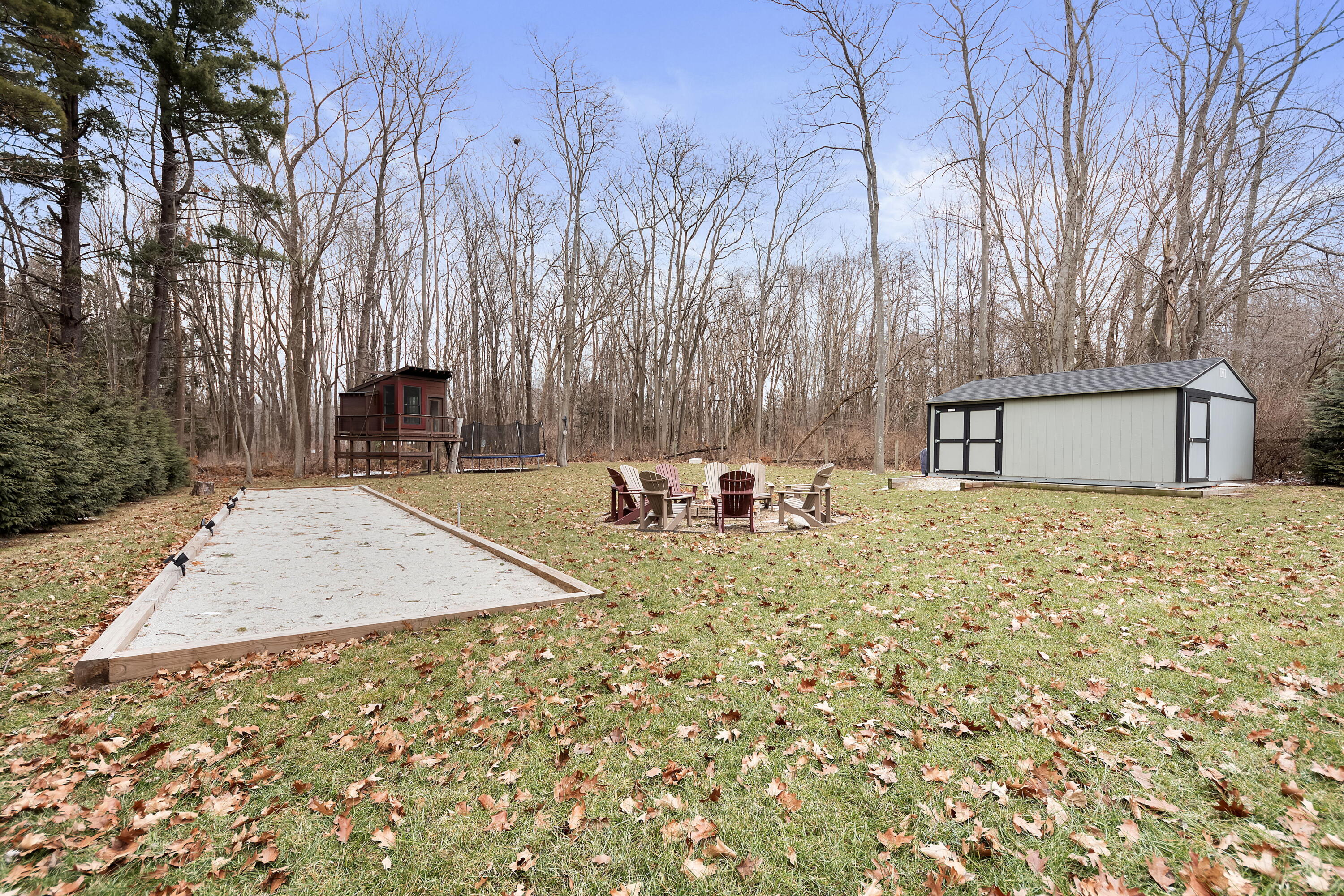 8633 West East Road Lakeside, MI 49128 - Photo 5 of 40 27_DavidYeeDDP_5552