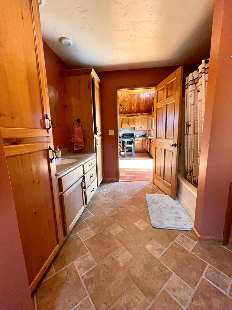 810 Co Rte 17 Brushton, NY 12916 - Photo 23 of 28