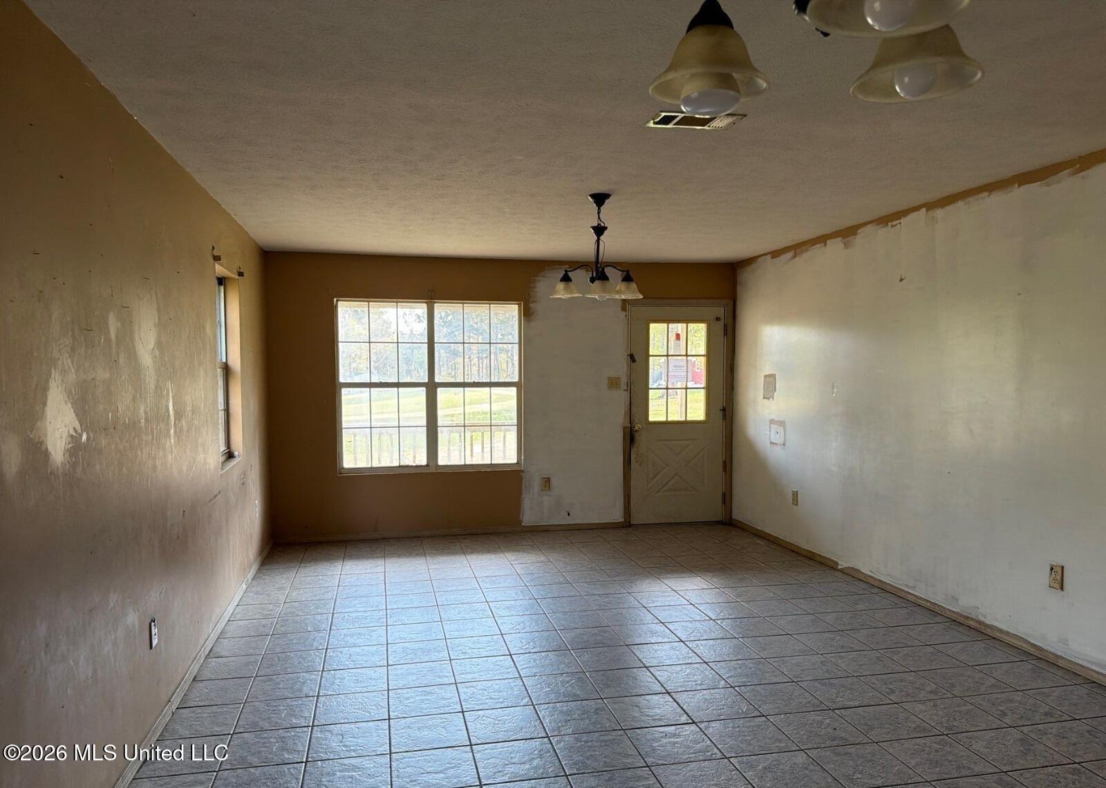 72 Van Holmes Road, Unit 1 Tylertown, MS 39667 - Photo 3 of 10 WhatsApp Image 2026-04-02 at 10.21.36 AM