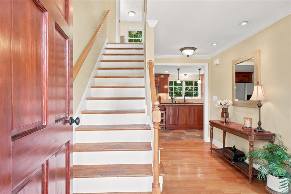 12 Merrifield Street Rowley, MA 01969 - Photo 5 of 42
