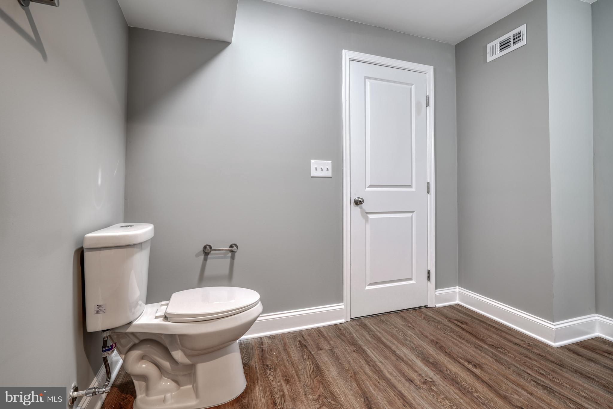 2215 Sulphur Spring Road Halethorpe, MD 21227 - Photo 54 of 61
