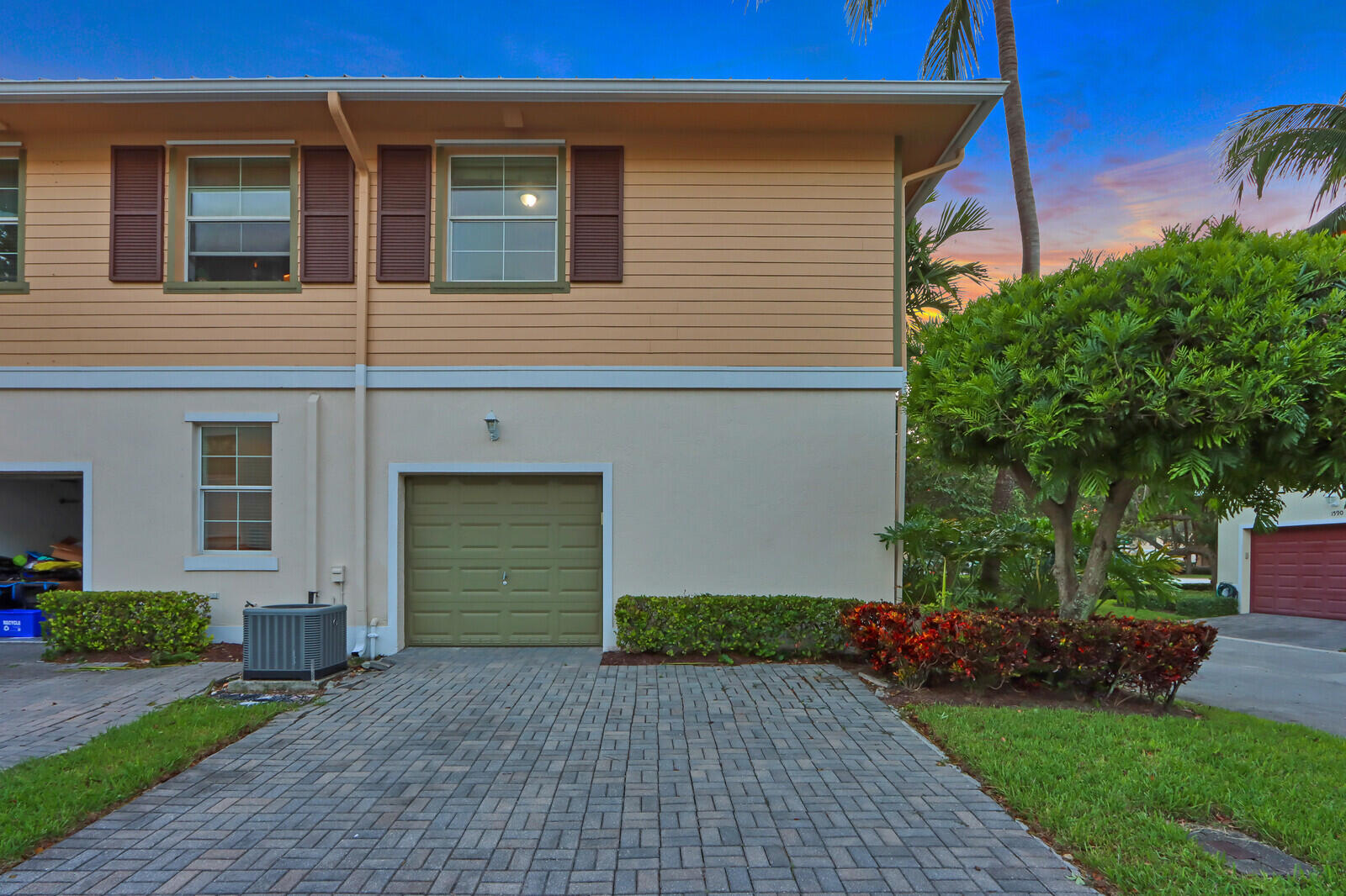 4301 Parkside Drive Jupiter, FL 33458 - Photo 25 of 27 31_Twilight_6_mls