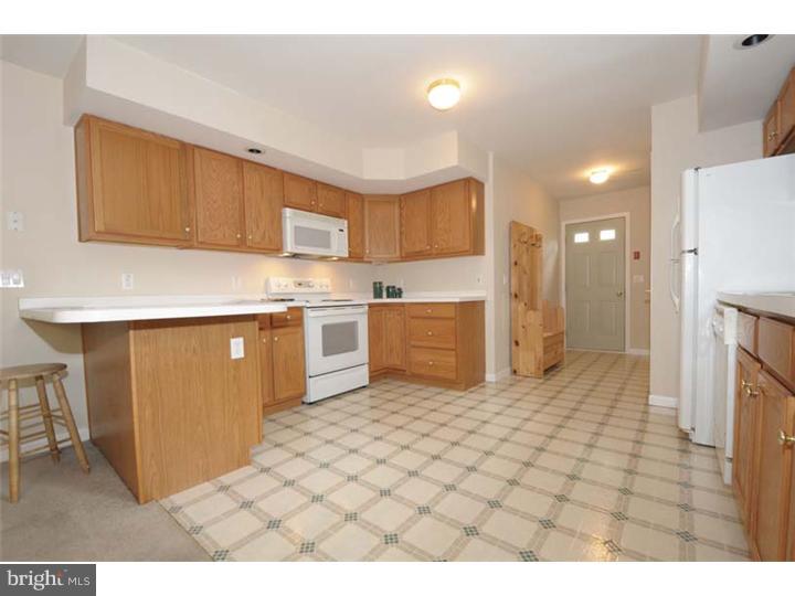6 Spruce Road Newtown Square, PA 19073 - Photo 4 of 9 Kitchen