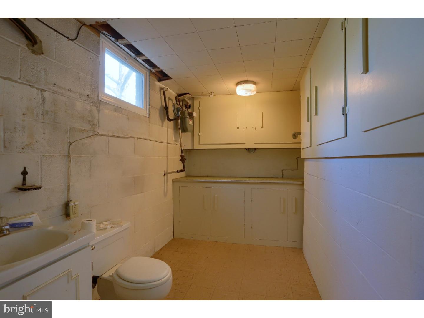 205 Sycamore Road West Reading, PA 19611 - Photo 15 of 25