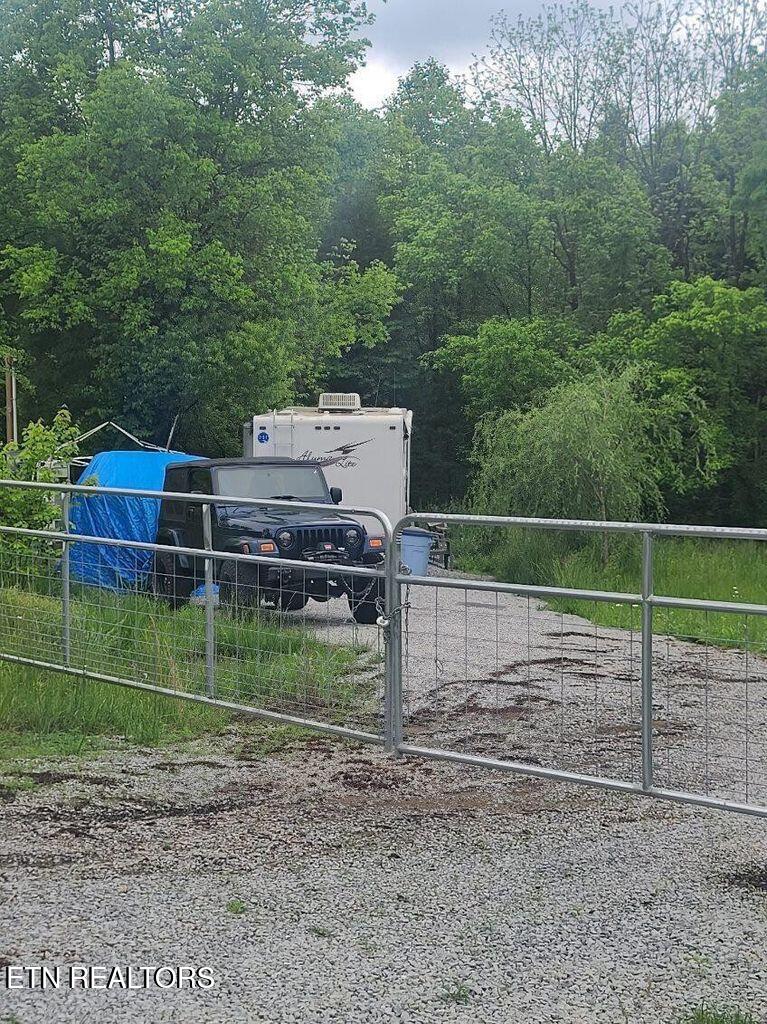 2580 Cawood Road Spring City, TN 37381 - Photo 3 of 5 Rhea 3