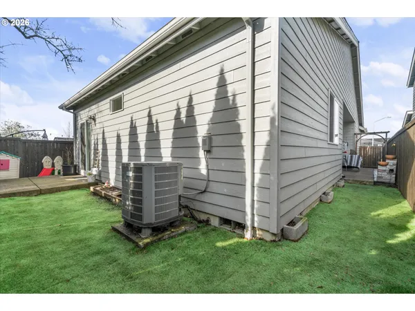 $435,000 | 260 Northeast Liberty Lane, Estacada, OR 97023